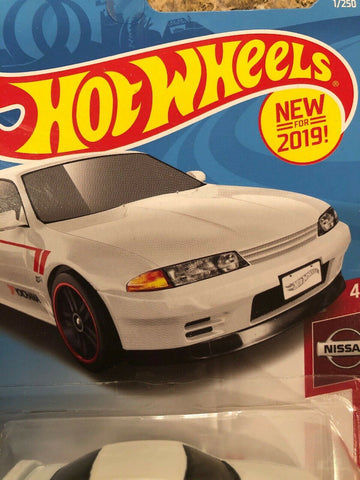 Hot Wheels Nissan Skyline GT-R (BNR32) White 2019 Yokohama - Awesome Deals Deluxe