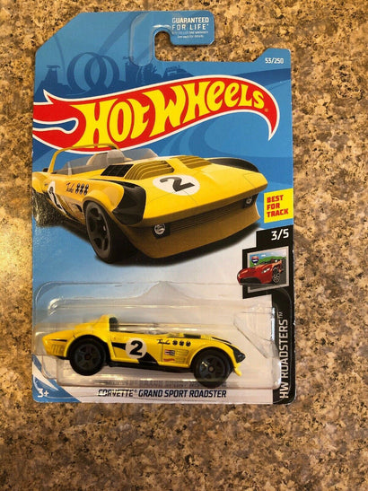 2019 Hot Wheels HW ROADSTERS 3/5 Corvette Grand Sport Roadster 53/250 FREE SHIP - Awesome Deals Deluxe