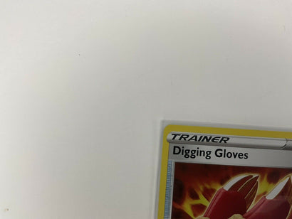 Pokemon - Digging Gloves - Evolving Skies - 145/203 - Reverse Holo - Awesome Deals Deluxe