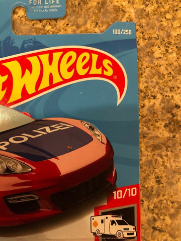 Hot Wheels | 2019 HW Rescue - Porsche Panamera 100/250 | Brand New - Awesome Deals Deluxe