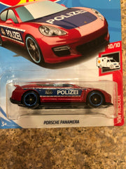 Hot Wheels | 2019 HW Rescue - Porsche Panamera 100/250 | Brand New - Awesome Deals Deluxe