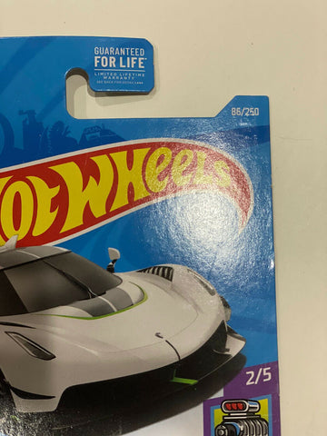 HOT WHEELS 2020 KOENIGSEGG JESKO - Awesome Deals Deluxe