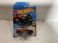 Hot Wheels - 2021 HW Hot Trucks 2/10 Chevy Silverado Off Road 185/250 - Awesome Deals Deluxe