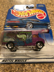 Hot Wheels ~ Street Art Series ~ #951 Ambulance - Awesome Deals Deluxe
